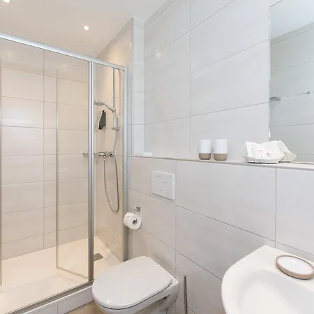 Gaestehaus Wrann Velden am Woerthersee