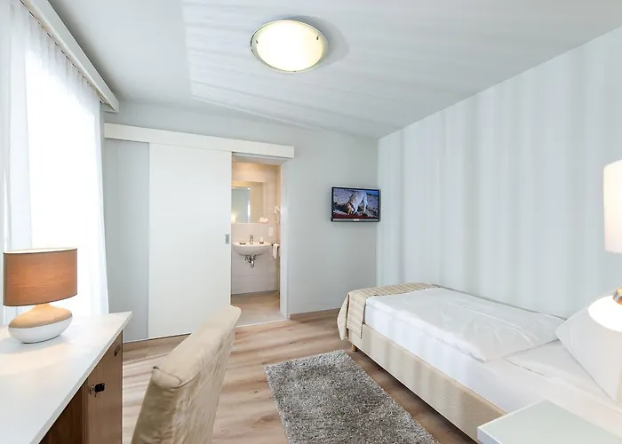 Gaestehaus Wrann Pensión Velden am Wörthersee